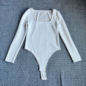 A New Day Medium Cream Long Sleeve Women’s Bodysuit